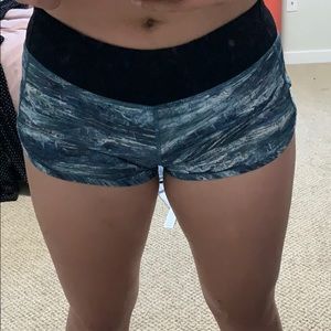Lululemon Speed Up Short 4”